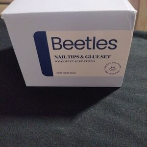 Beetles Nail Tips & Glue Set